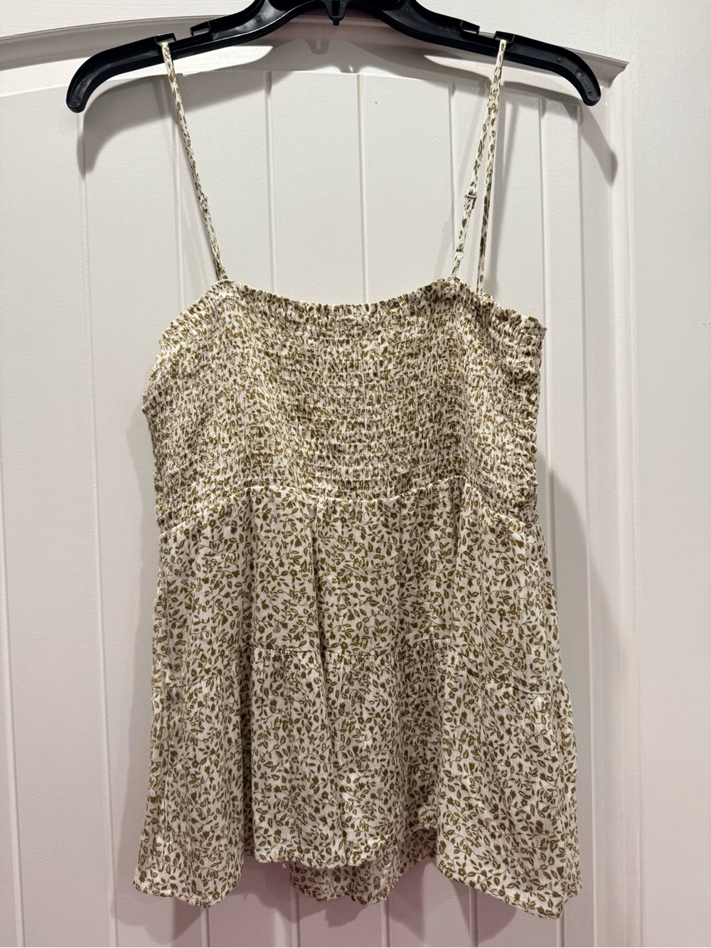Paper Crane Cream and Olive Floral Smocked Cami - Picture 2 of 4
